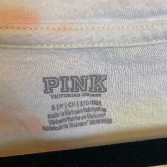 Color - Picture 2 of 3